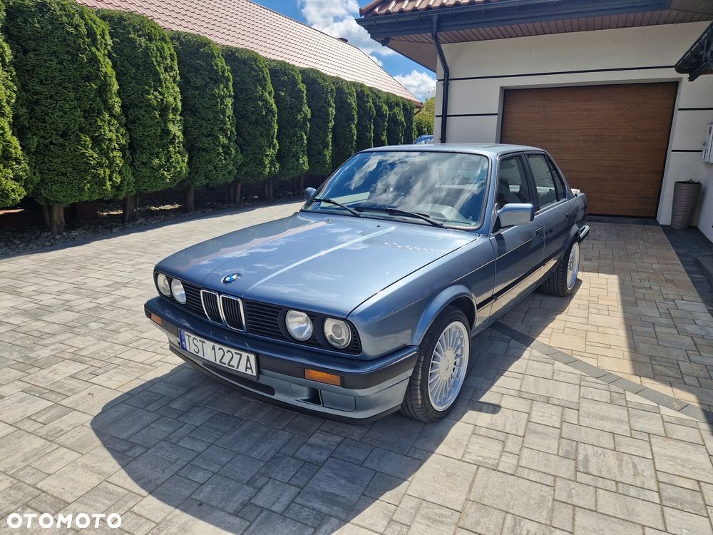 BMW Seria 3 - 1