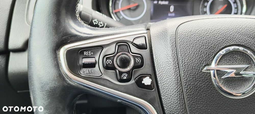 Opel Insignia 2.0 CDTI Cosmo - 24