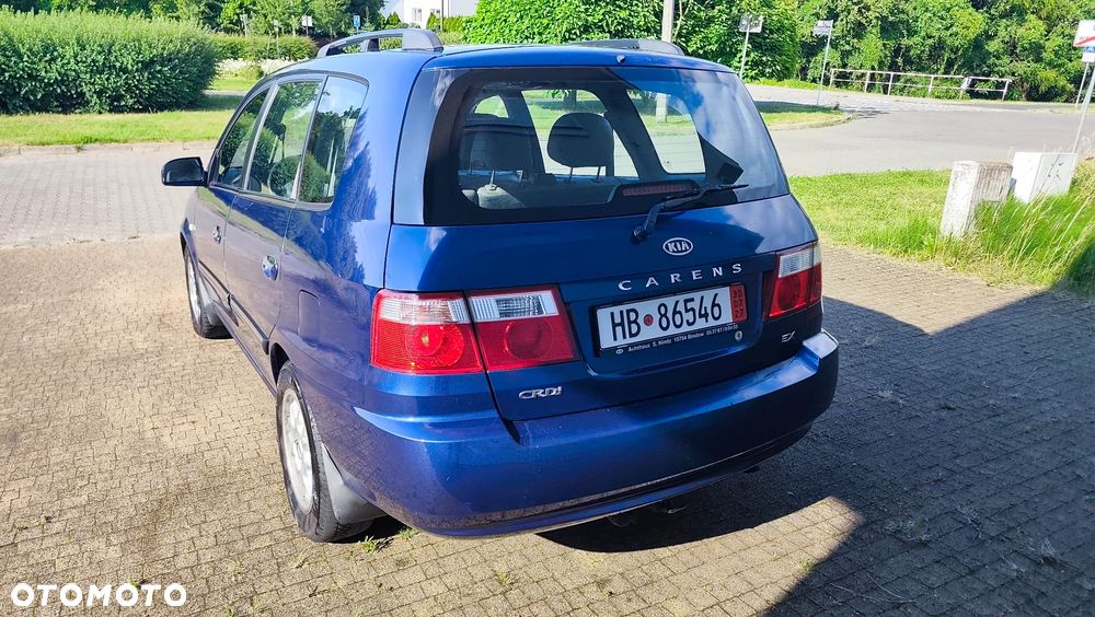 Kia Carens CRDi EX - 25