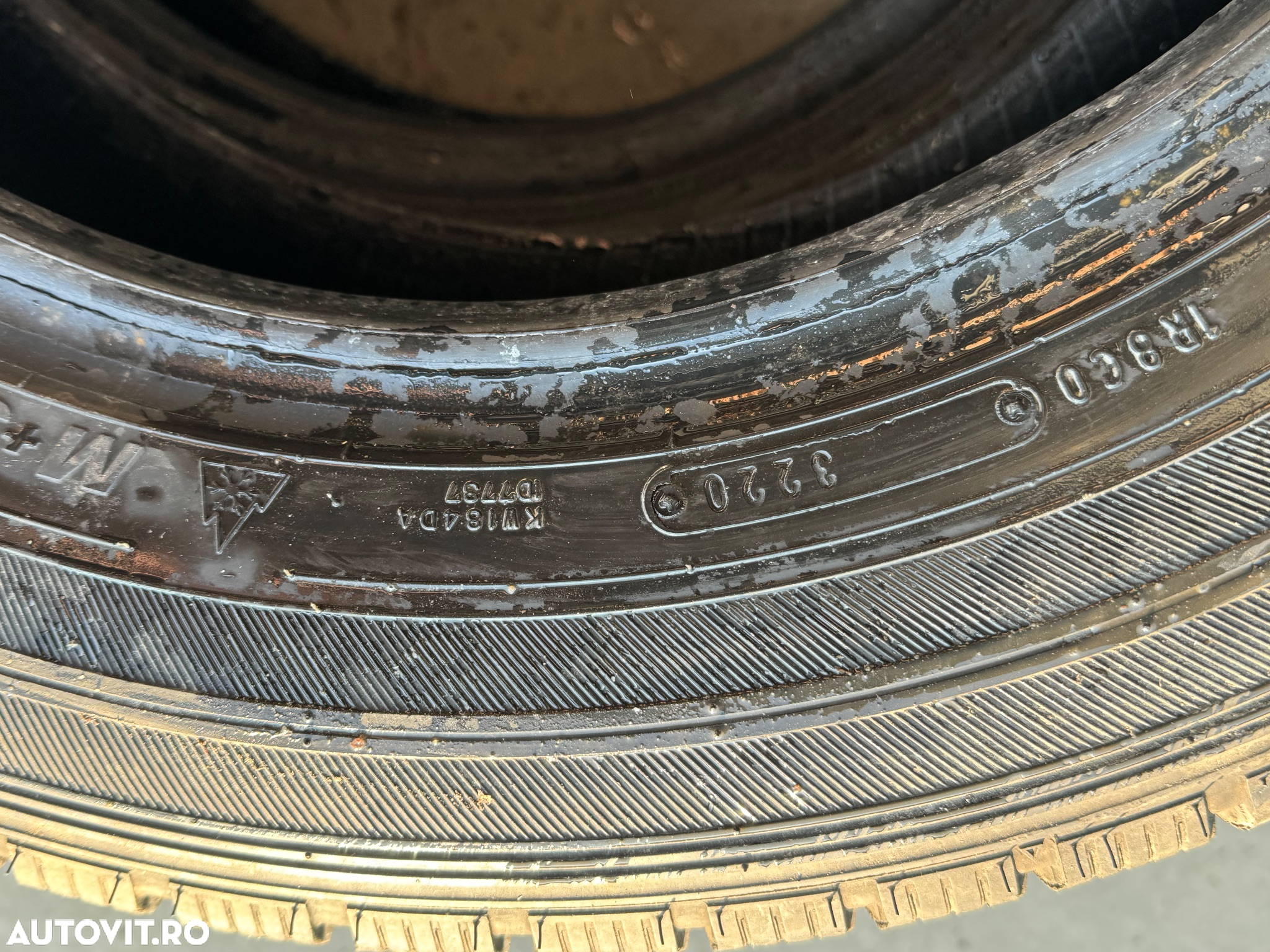 Vând 4 anvelope 225/60/16c Falken de iarnă ca noi - 6