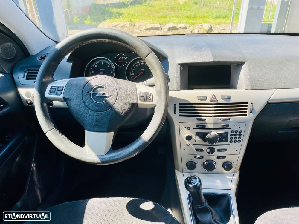 Opel Astra GTC 1.7 CDTi ecoFLEX - 9