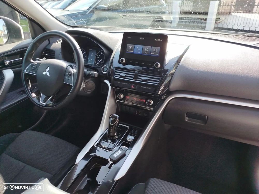 Mitsubishi Eclipse Cross - 27