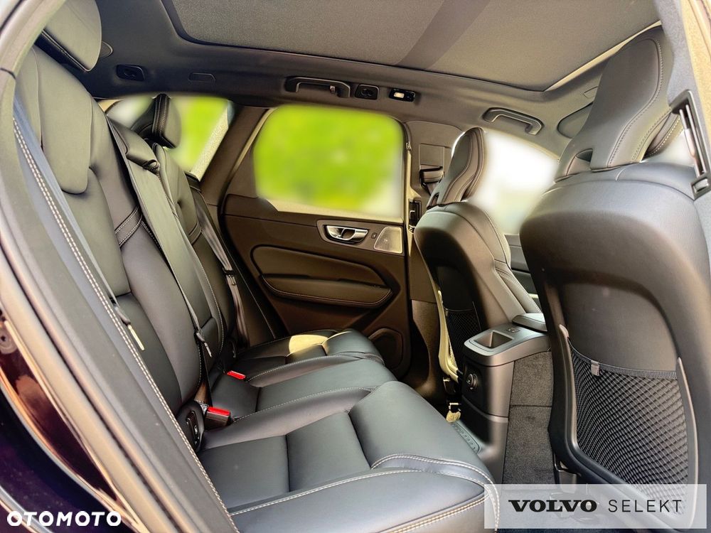 Volvo XC 60 - 30