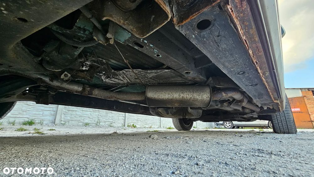 Volkswagen Multivan - 12