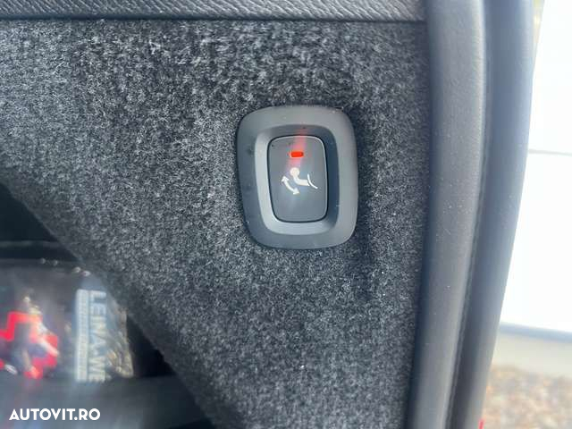 Volvo XC 90 - 13