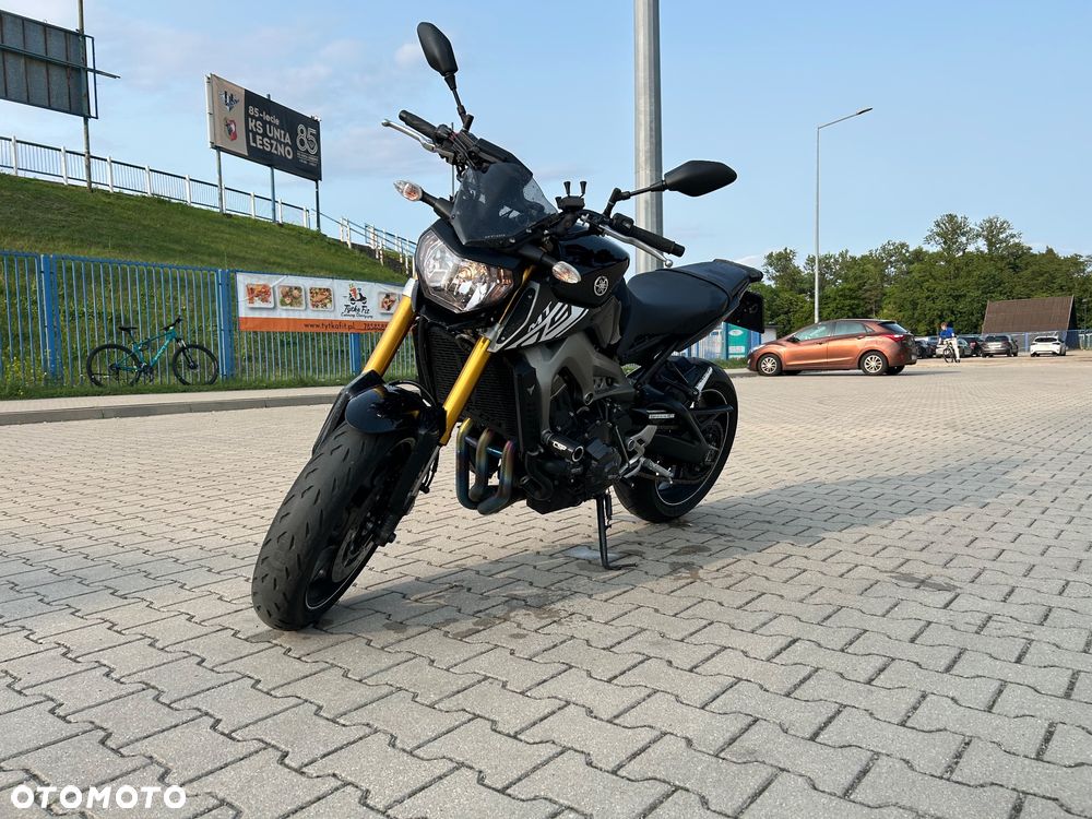 Yamaha MT - 5