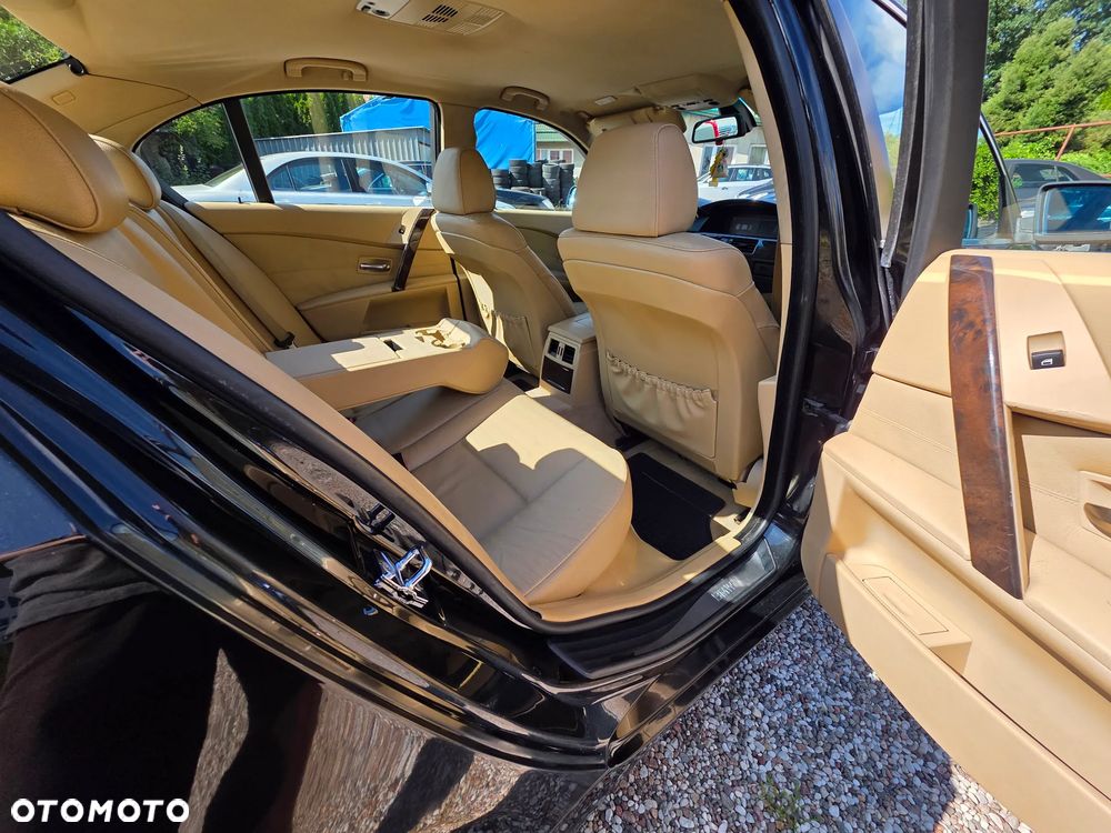 BMW Seria 5 525d Edition Fleet - 6