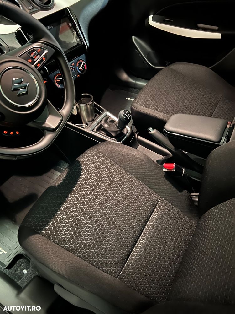 Suzuki Swift M-Hybrid 1.2 ALLGRIP Passion - 3
