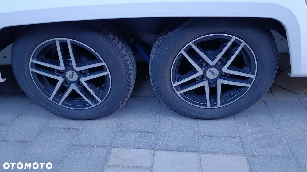 Fendt Caravan Diamant Black 590 - 6