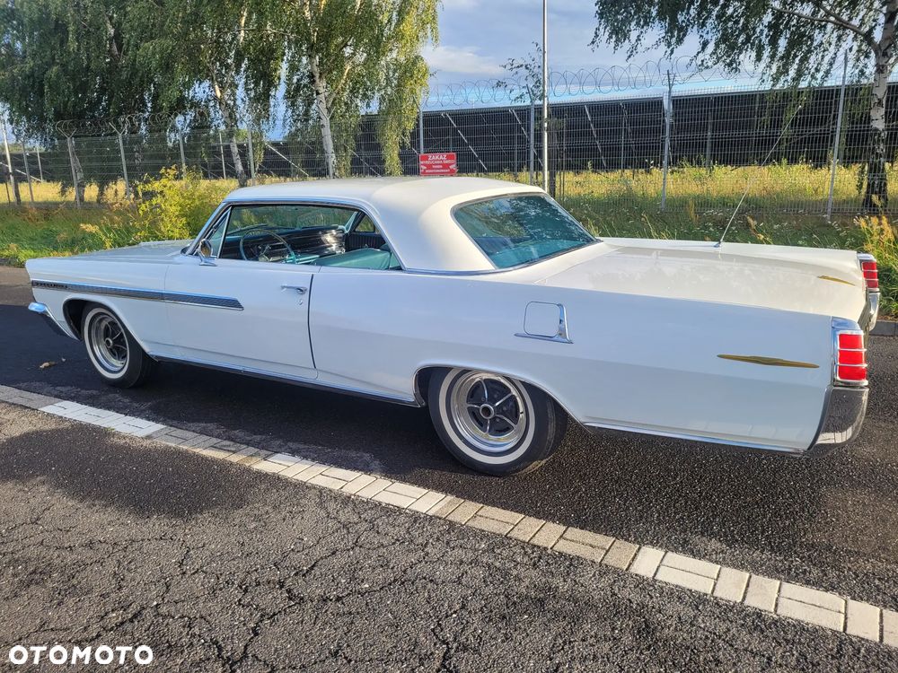 Pontiac Bonneville - 2