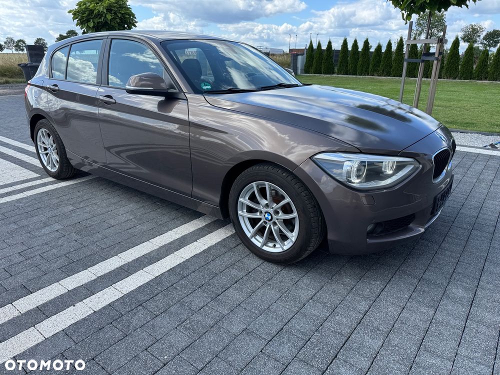 BMW Seria 1 116d - 10