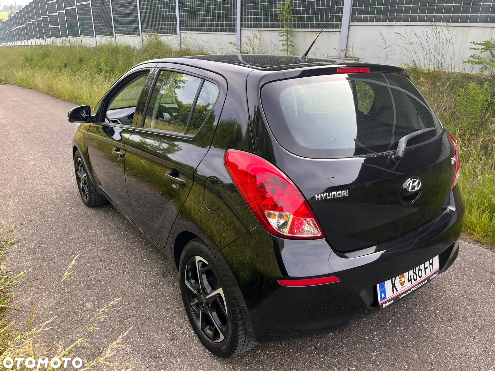 Hyundai i20 blue 1.2 YES Silver - 6