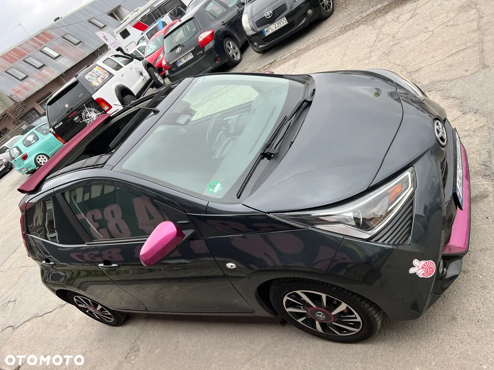 Toyota Aygo x-sky - 8