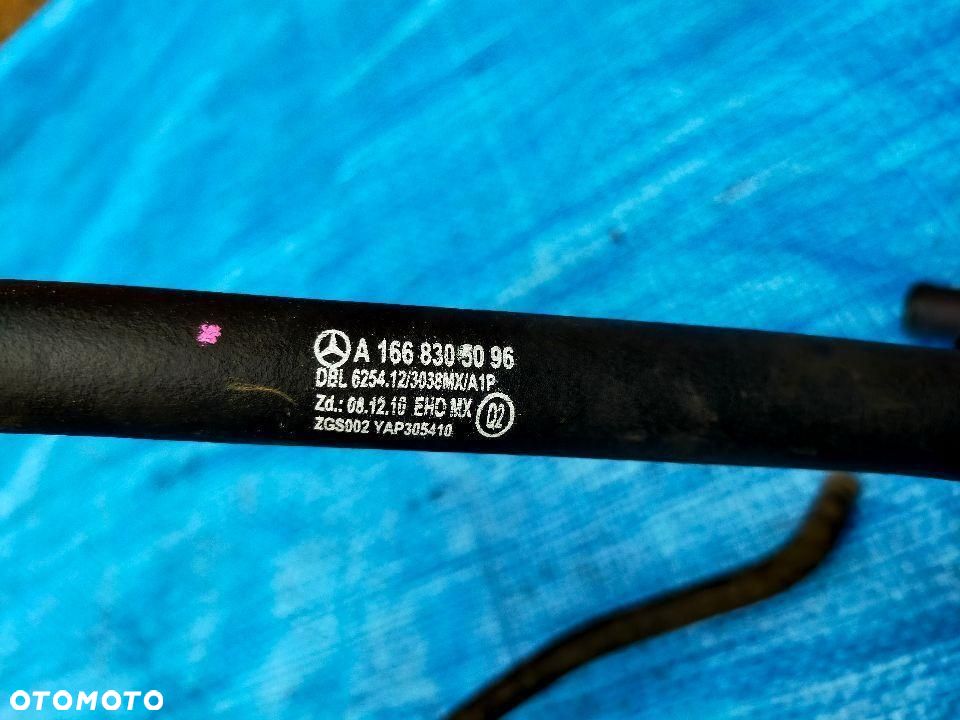 MERCEDES GLC 253 PRZEWÓD WĄŻ WODY PŁYNU A1668305096 - 2