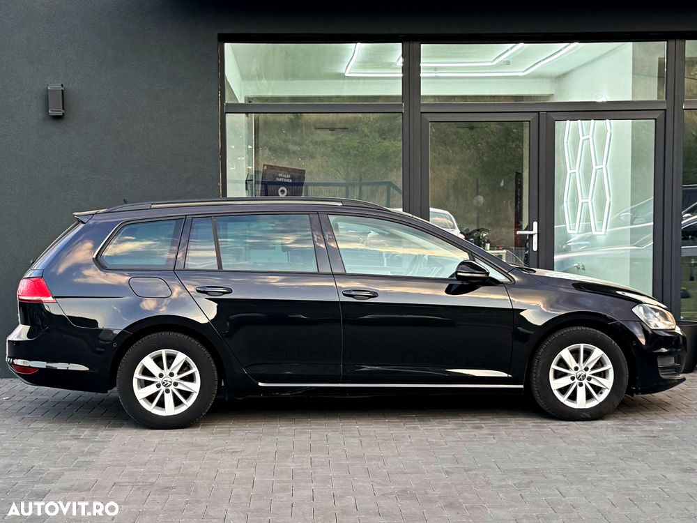 Volkswagen Golf 1.6 TDI BlueMotion Technology Cup - 3