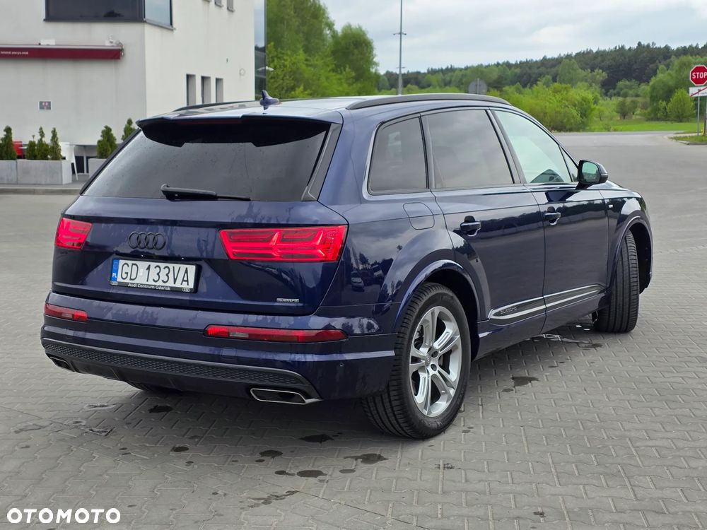 Audi Q7 - 5
