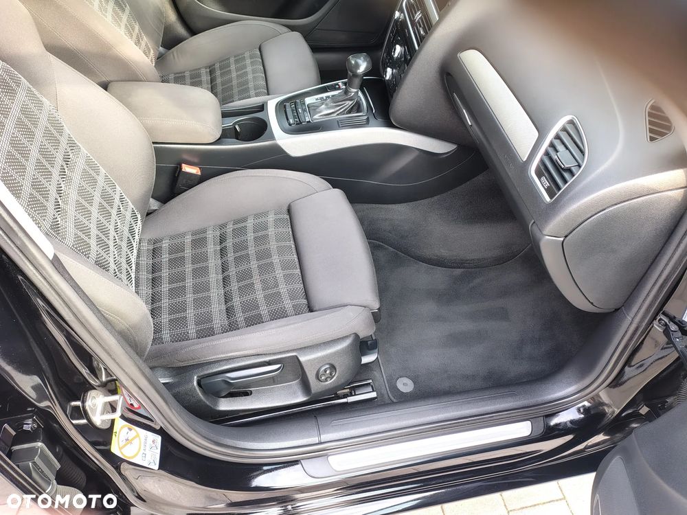 Audi A4 Avant 2.0 TDI Multitronic - 9