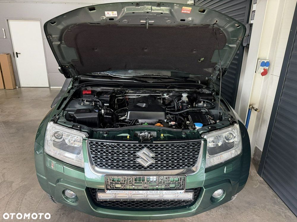 Suzuki Grand Vitara - 25