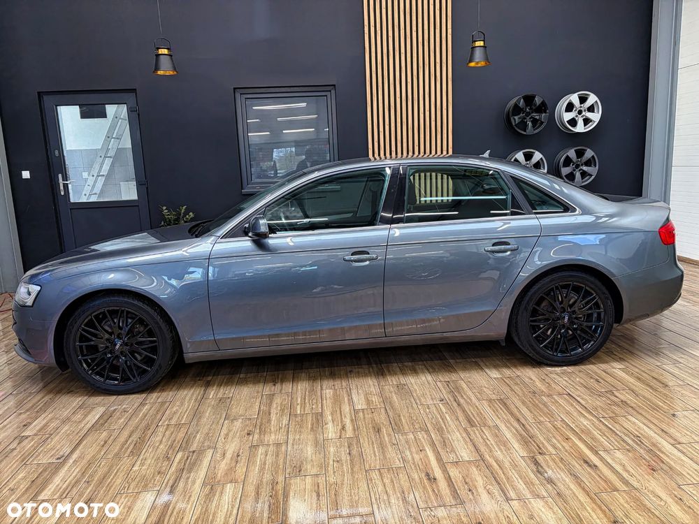 Audi A4 Limousine 2.0 TDI DPF Ambition - 12