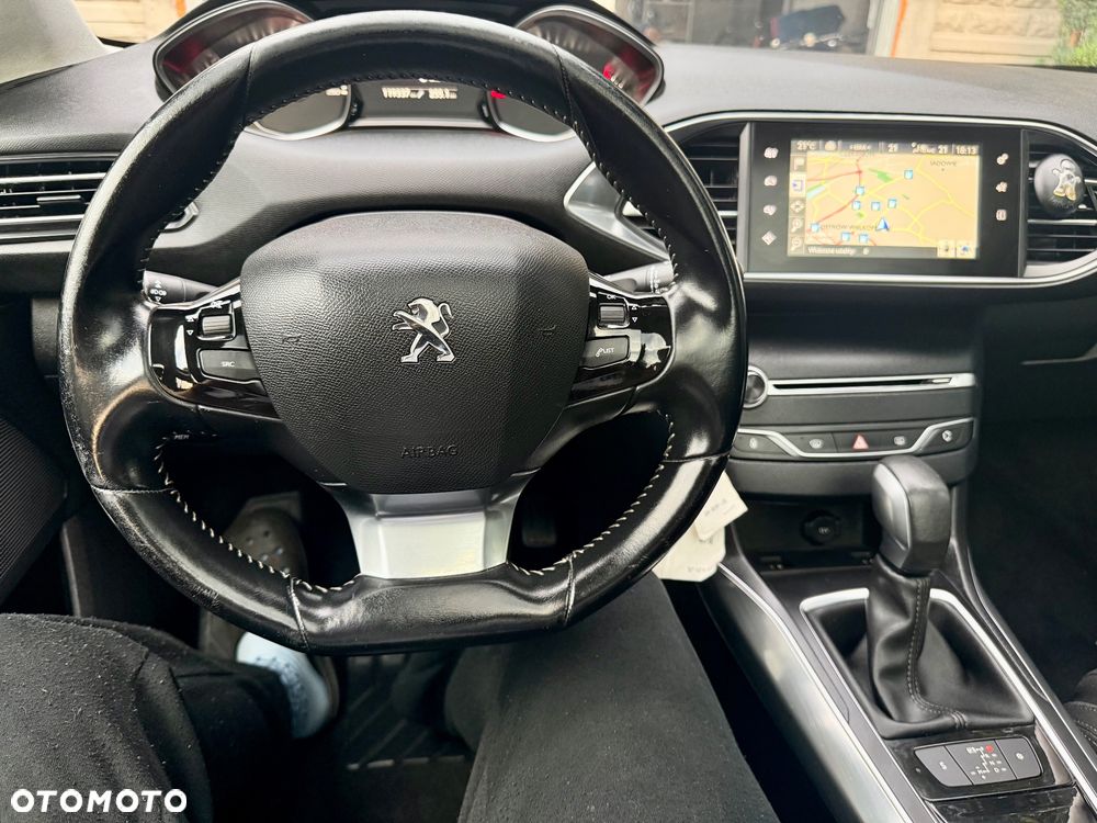 Peugeot 308 BlueHDi FAP 120 EAT6 Stop & Start Allure - 11
