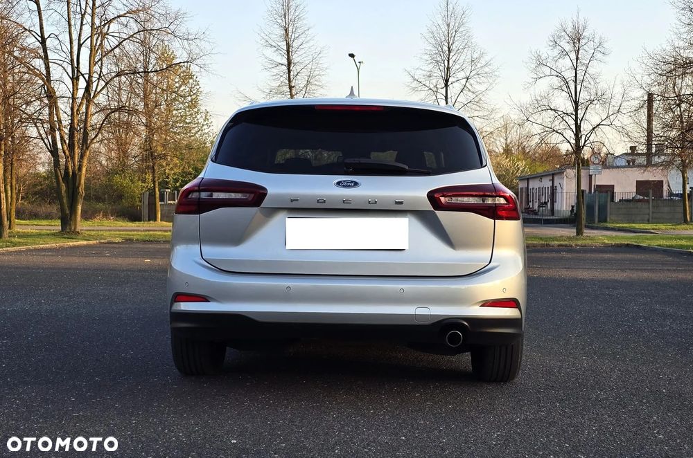 Ford Focus 1.5 EcoBlue Start-Stopp-System TITANIUM EDITION - 8