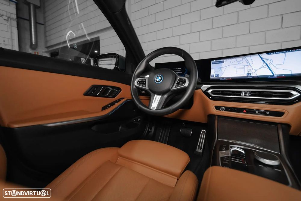 BMW 330 e xDrive Aut. M Sport - 42