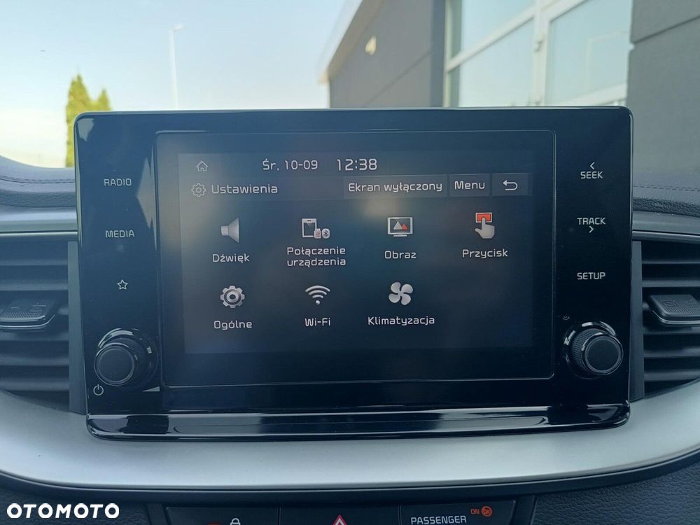 Kia XCeed - 28
