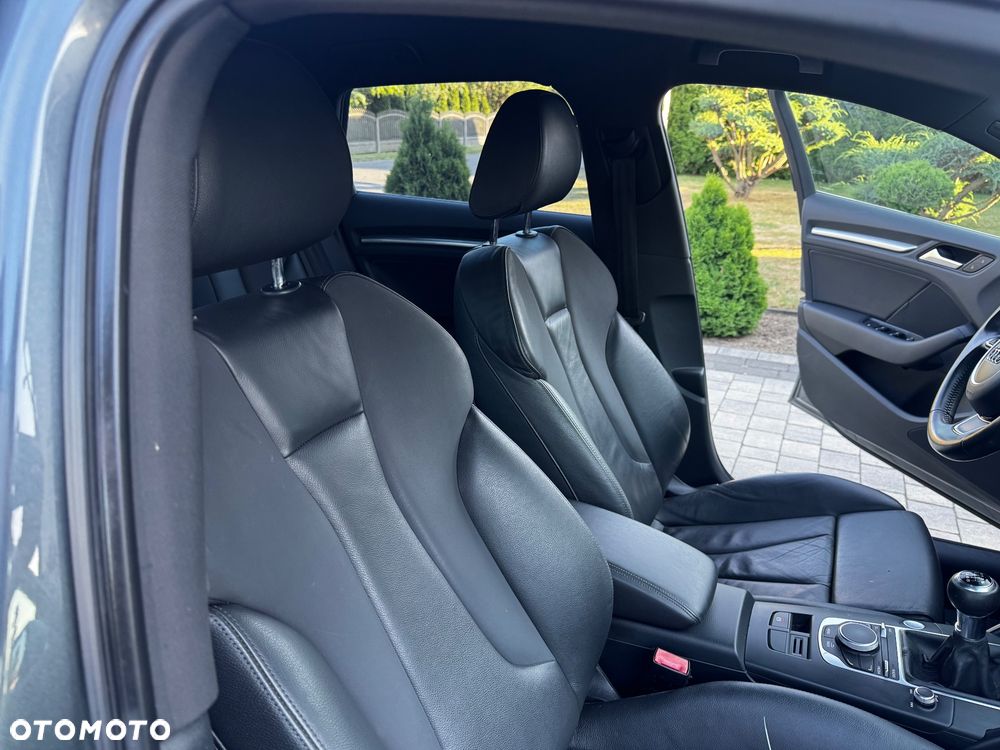 Audi A3 Sportback 2.0 TDI Ambition - 14