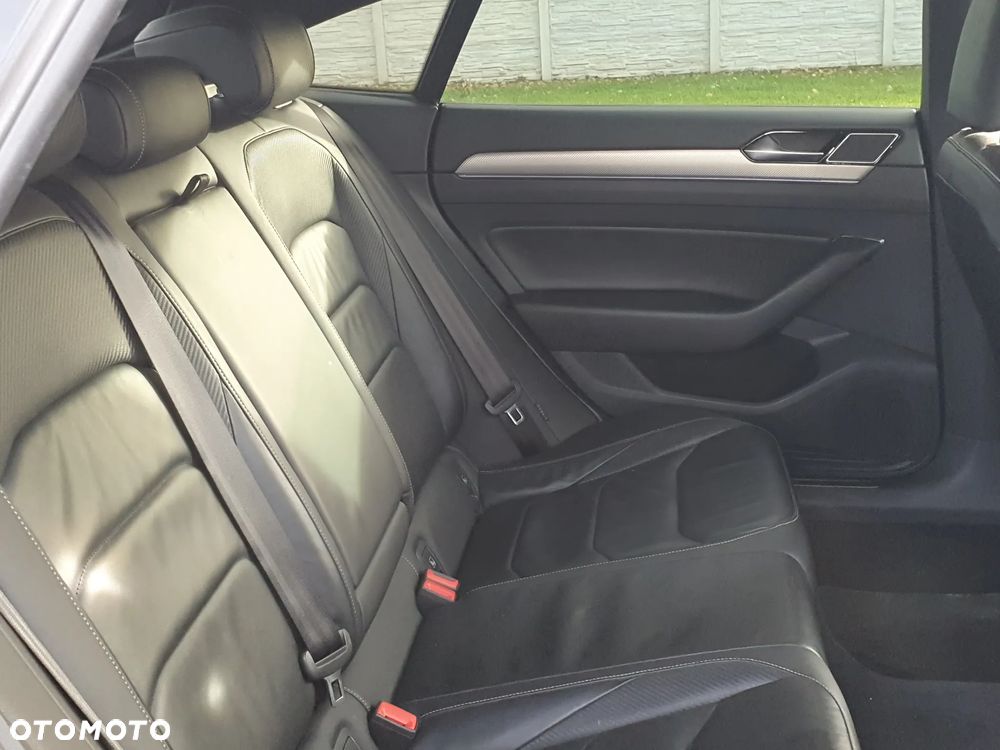 Volkswagen Arteon 2.0 TDI SCR 4Motion DSG R-Line - 25