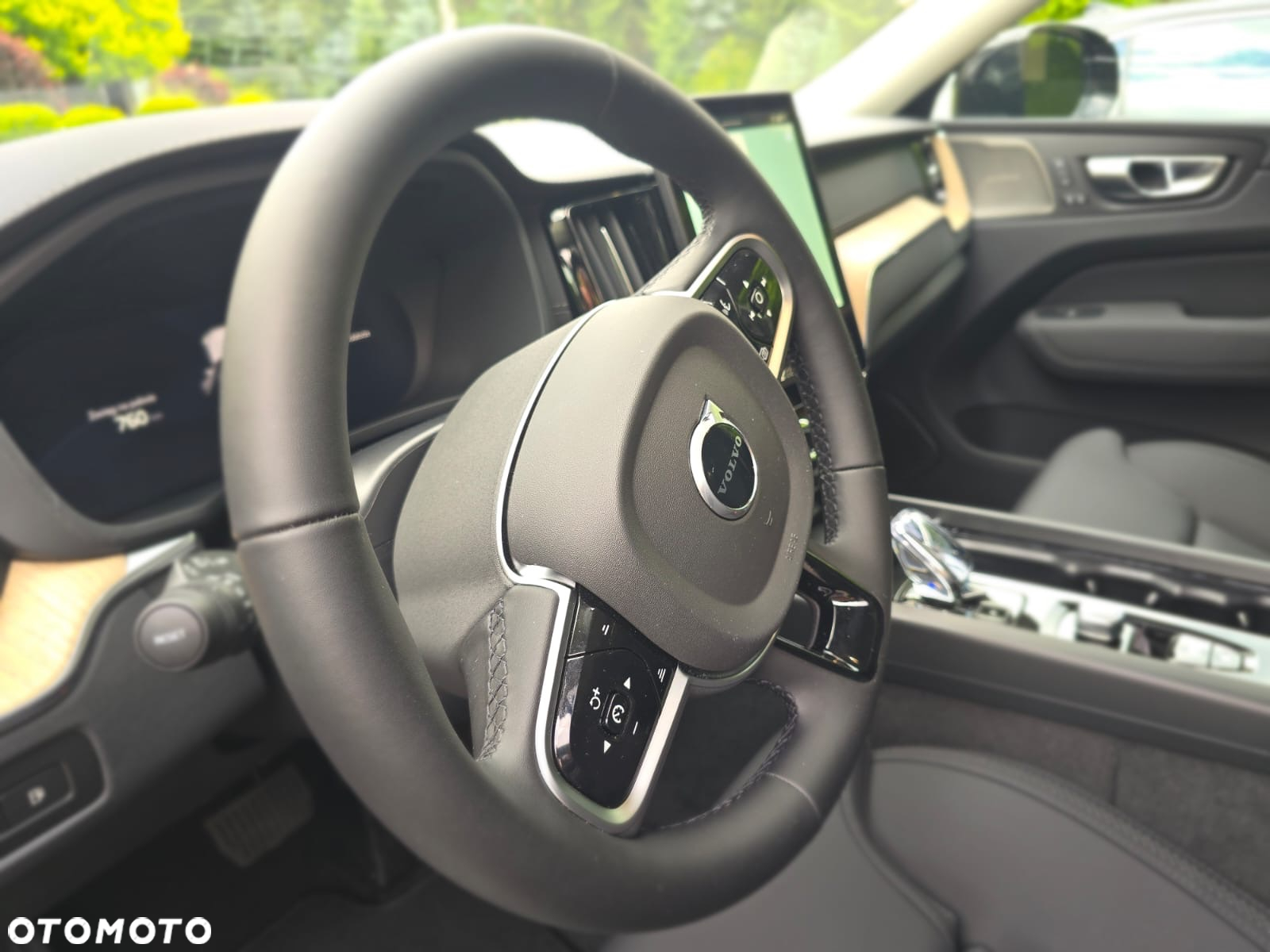 Volvo XC 60 T6 Plug-In Hybrid AWD Ultra Bright - 11