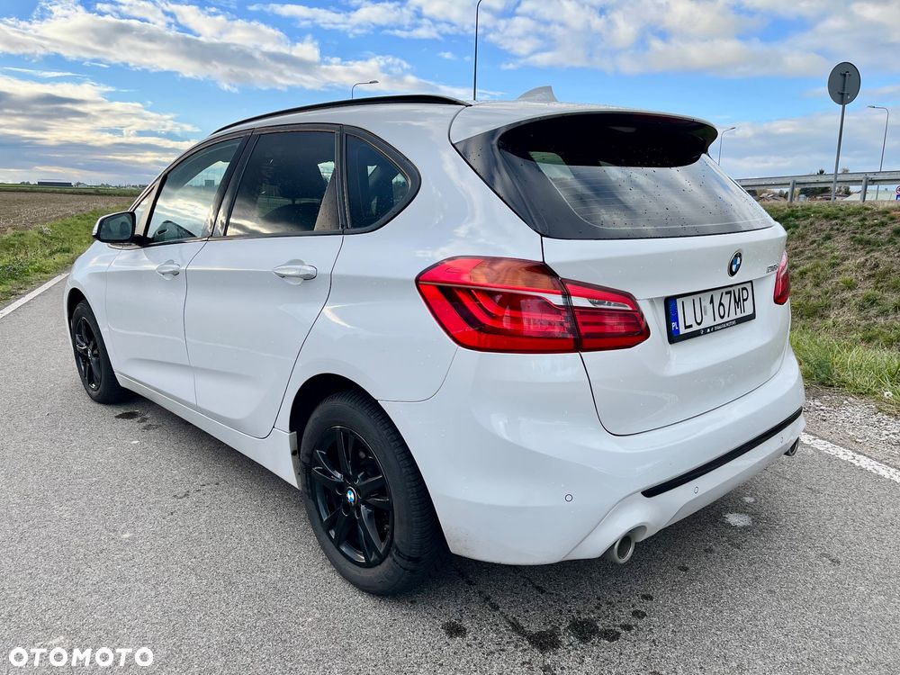 BMW Seria 2 218d Sport Line - 3