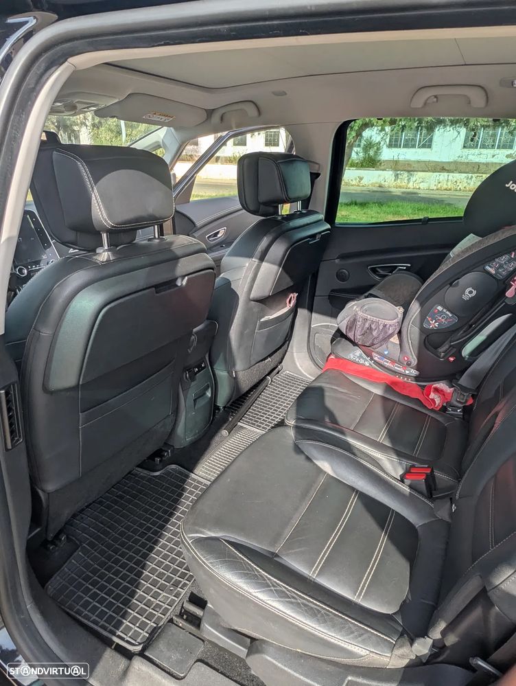 Renault Grand Scénic 1.6 dCi Bose Edition EDC SS - 12