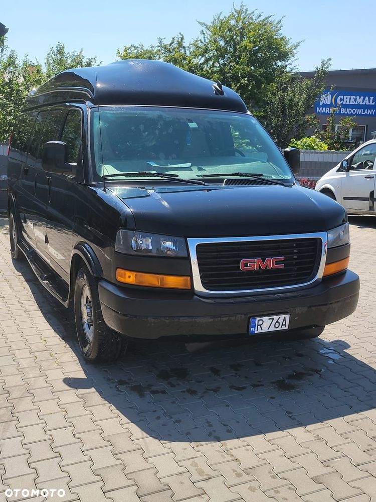 Chevrolet Express - 3