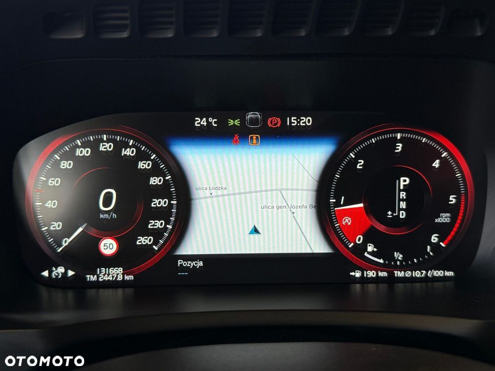 Volvo XC 90 - 38