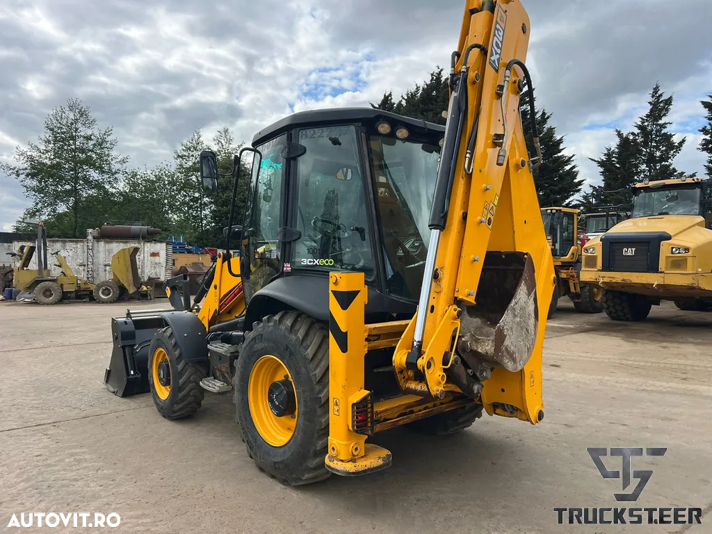 JCB 3CX - 4