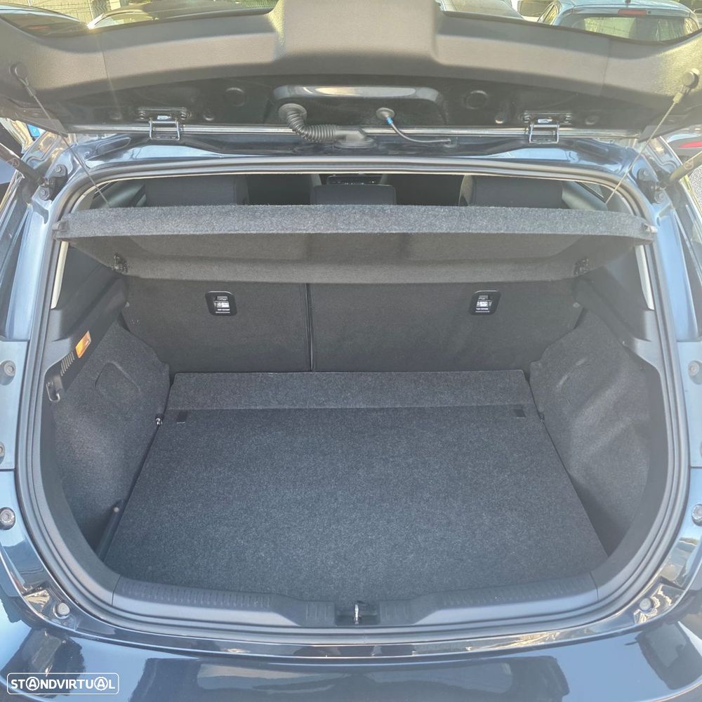 Toyota Auris 1.4 D-4D Comfort+Pack Sport - 34
