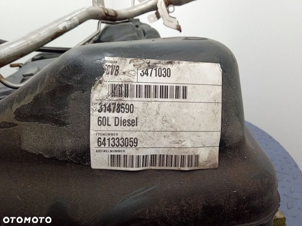 VOLVO V90 II CC D4  ZBIORNIK BAK PALIWA 31478590 - 5