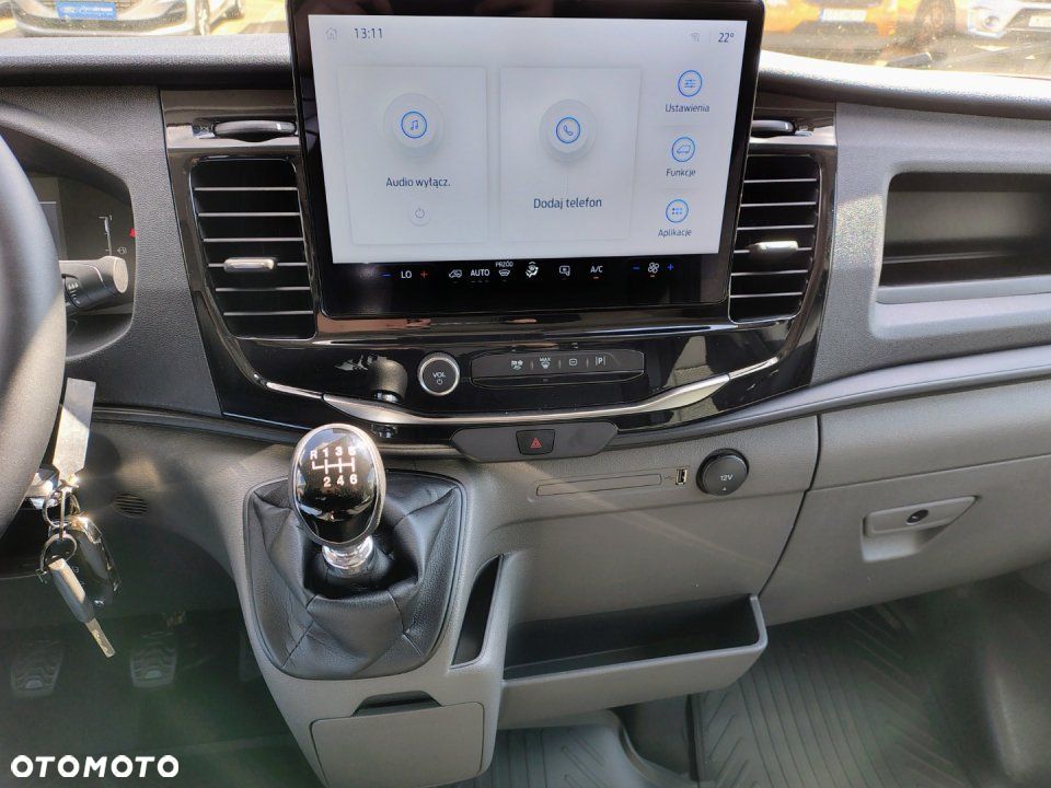 Ford Nowy Transit - 13