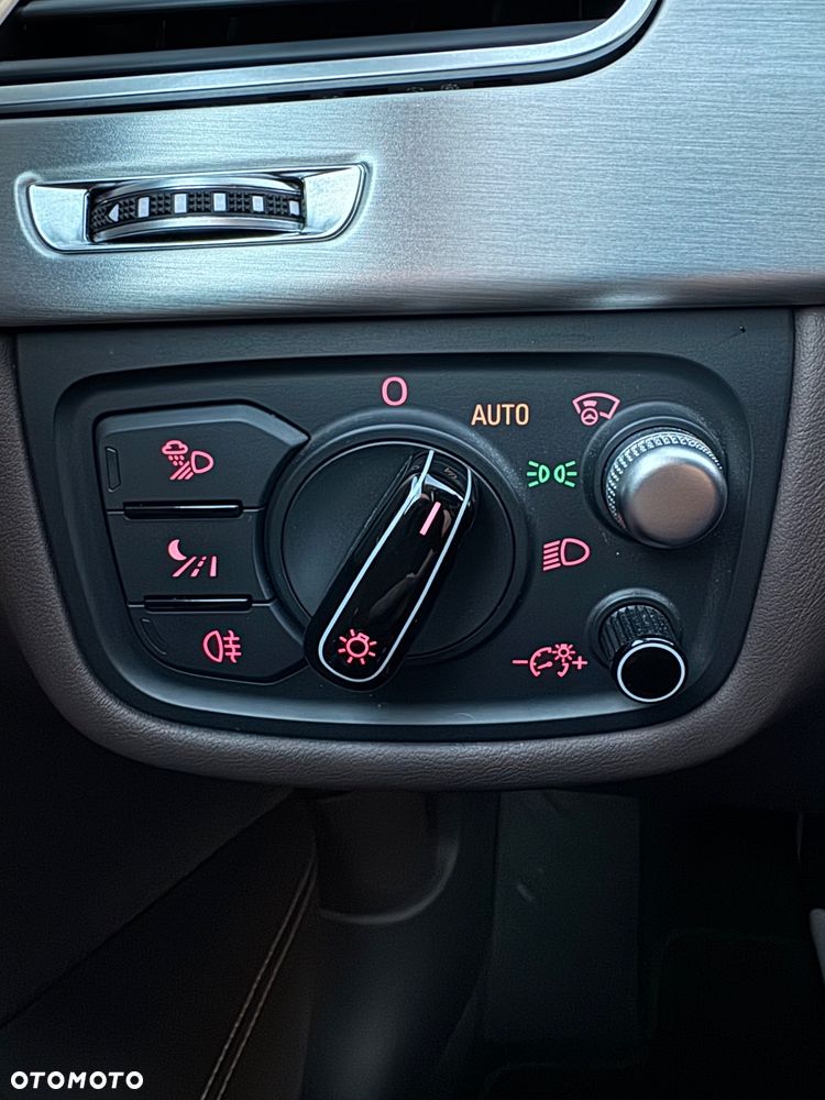 Audi A8 3.0 TDI clean diesel L Quattro - 24