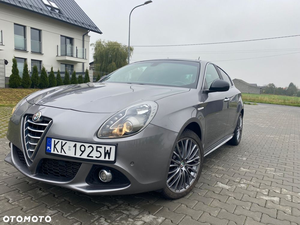 Alfa Romeo Giulietta 2.0 JTDM 16V Collezione - 1