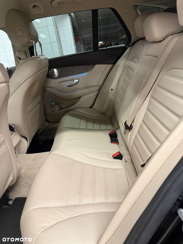 Mercedes-Benz Klasa C - 19