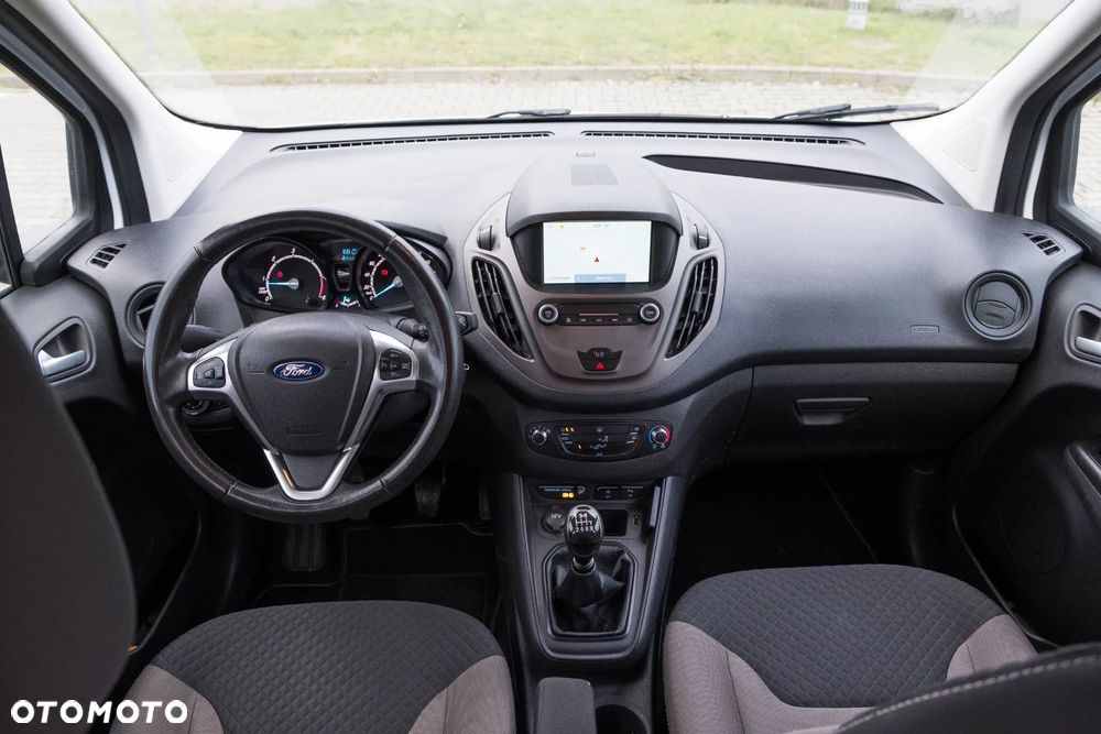Ford Tourneo Courier 1.5 TDCi S&S Titanium - 7
