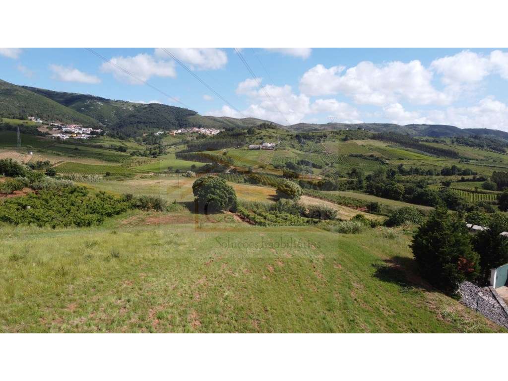 **Terreno Urbano com 4760m² - Excelente Potencial para Moradia ou Q... - Grande imagem: 3/5