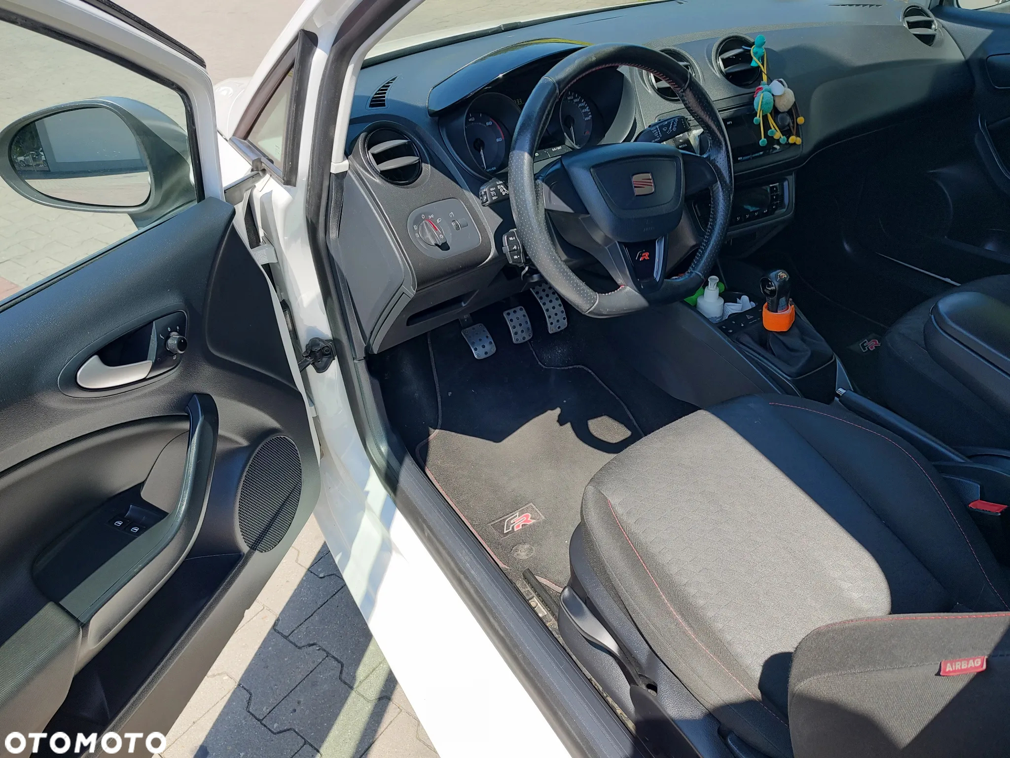 Seat Ibiza SC 2.0 TDI CR FR - 10