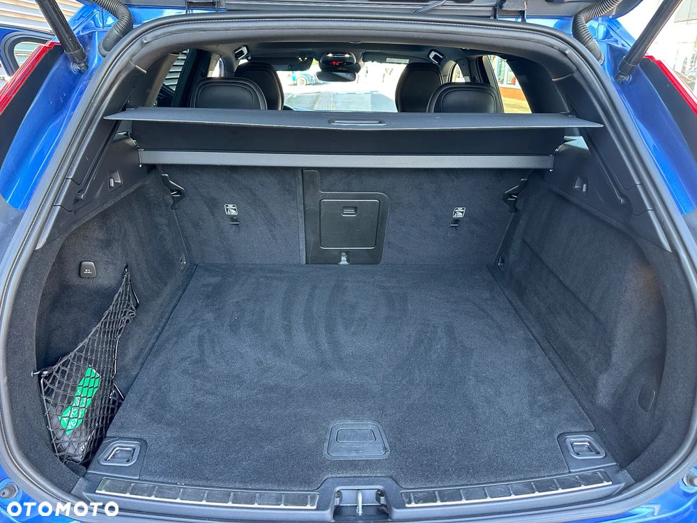 Volvo XC 60 B4 D AWD Geartronic RDesign - 18