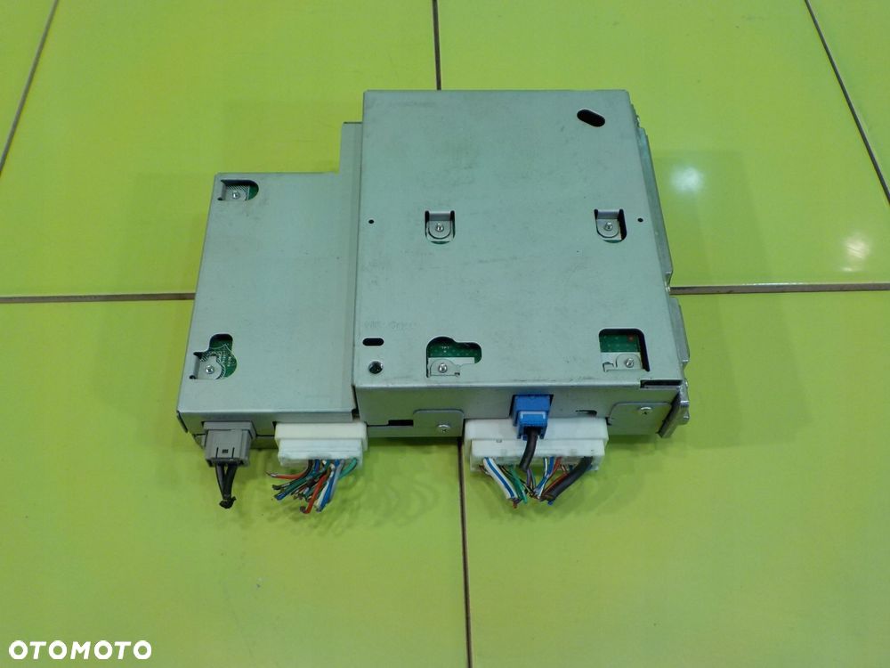 MAZDA CX-5 I LIFT 2.2 D 15r 5D tuner wzmacniacz radia KA1H66DRX - 8