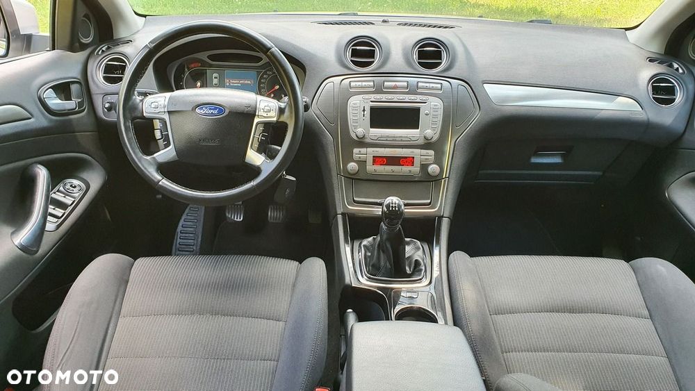 Ford Mondeo 2.0 Titanium - 6