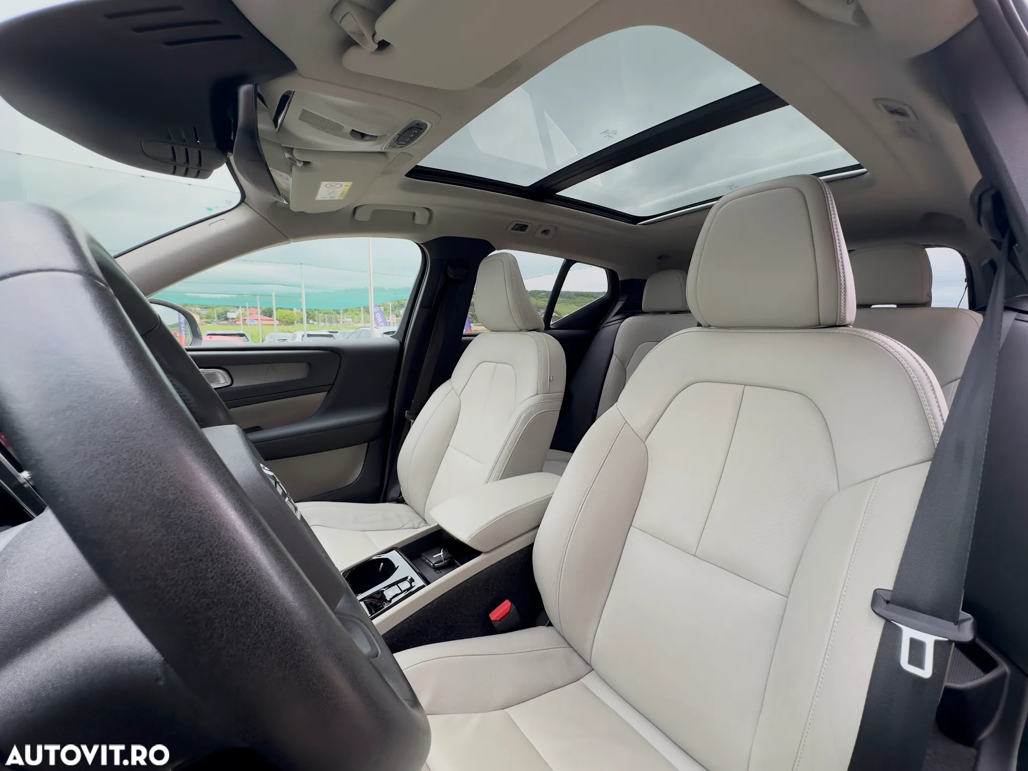 Volvo XC 40 T5 Recharge DKG Inscription - 12
