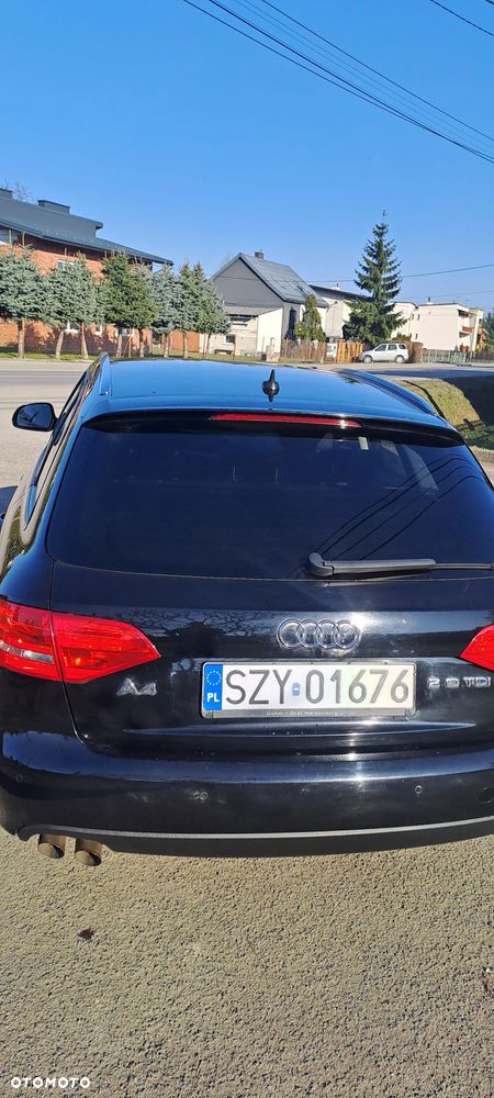 Audi A4 Avant 2.0 TDI - 8