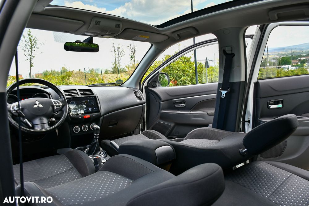 Mitsubishi ASX 1.8 DI-D 4WD Instyle - 14